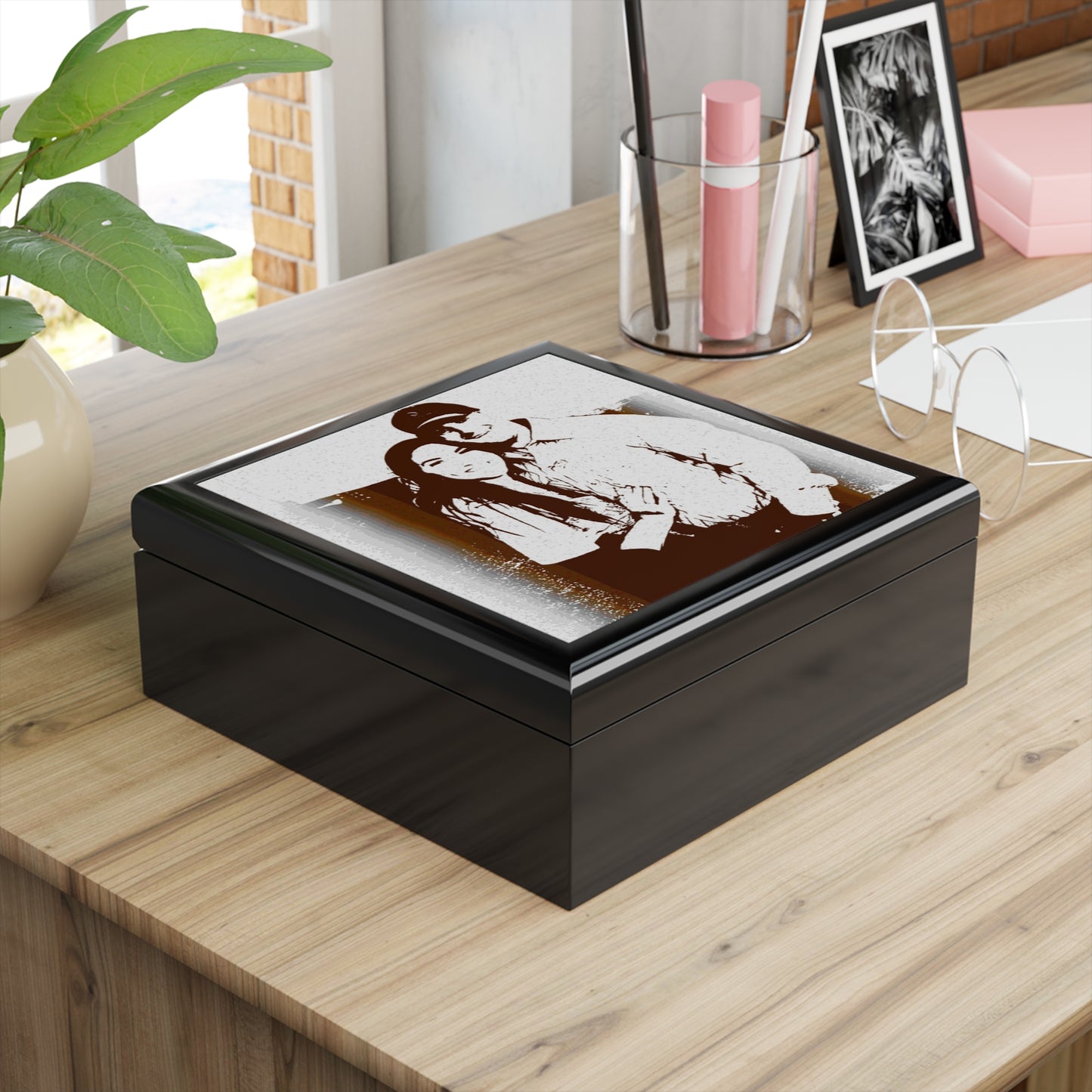 Jewelry Box ... "The Best Of Friends" ... Original Works ... December 2023 ... Central Idaho, USA.