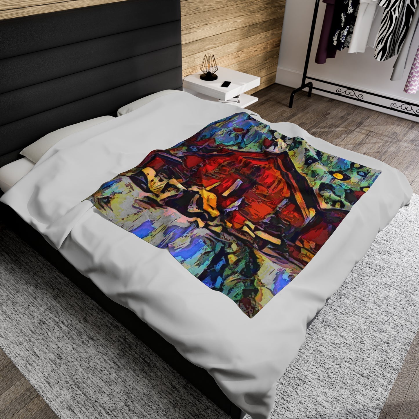 Velveteen Plush Blanket ... A Very Abstract "Mountain Winter Scene" ... Original Works. Copyright Phot's Photo_LODA: Les Objets D'Art. December 2023 ...