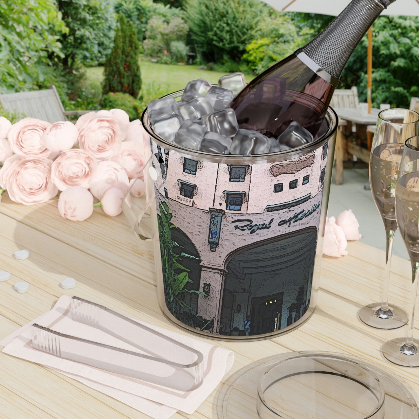 Ice Bucket with Tongs ...  "La Grande Entree" At: 'The Pink Palace' ... The Royal Hawai'ian ... Honolulu, HI ... '27Oct2014' ... Original Works ...