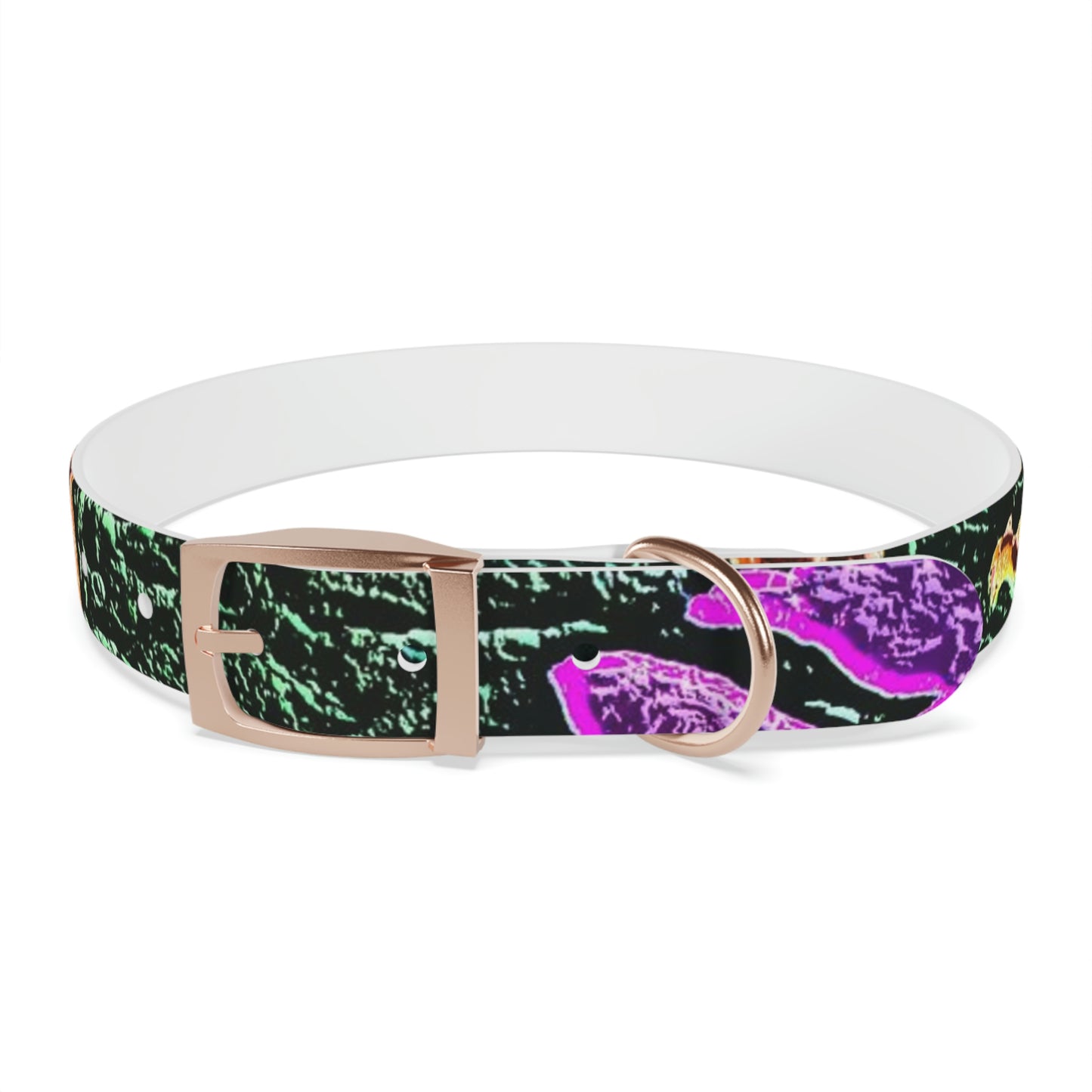 Dog Collar ... "La Grande Entree" At: 'The Pink Palace' ... The Royal Hawai'ian ... Honolulu, HI ... '27Oct2014' ... Original Works ...