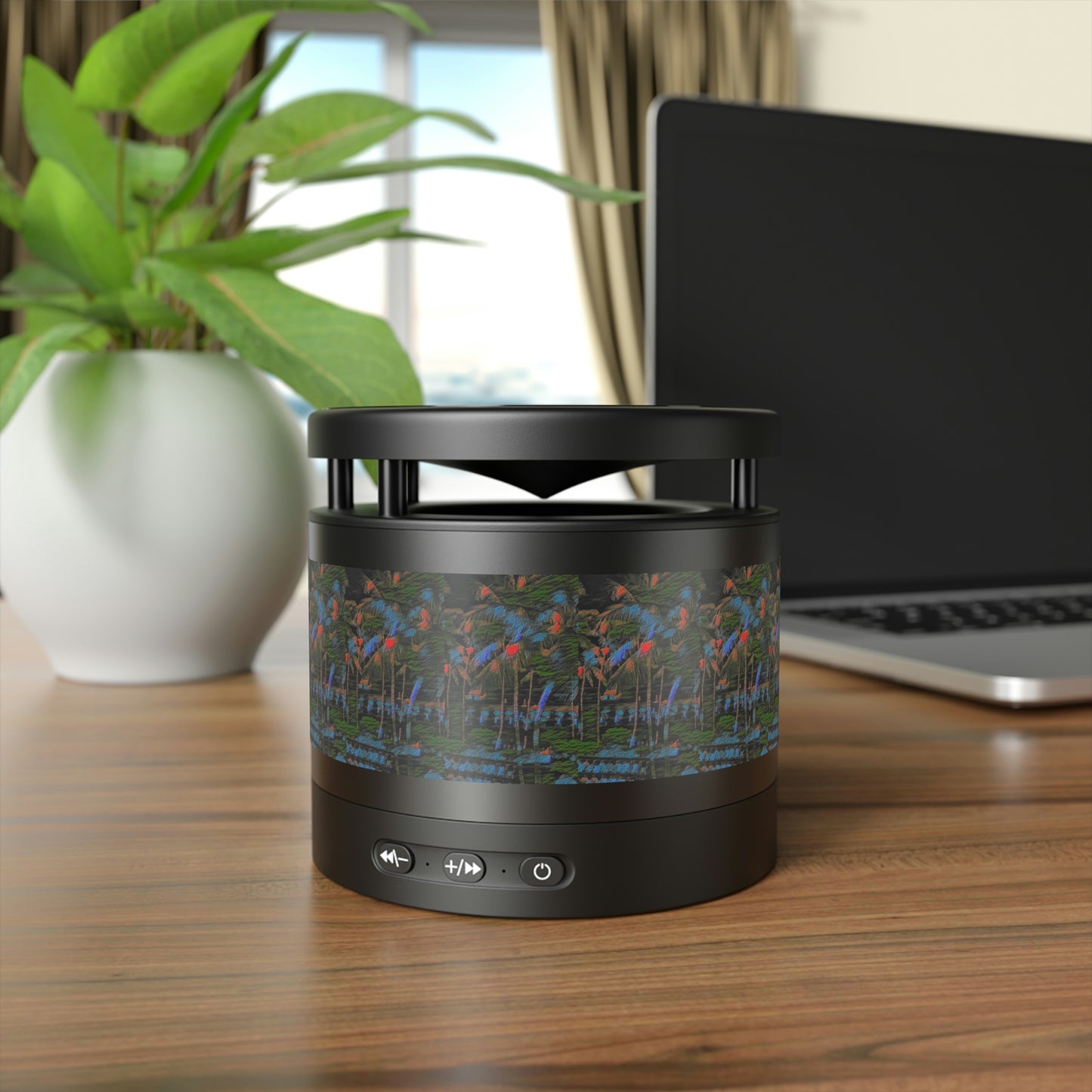 Metal Bluetooth Speaker and Wireless Charging Pad ... "The Royal Hawai'ian: Waikiki Beach_Beach" ... Honolulu, HI ... October 2014 (Halloween) ... Original Works ...