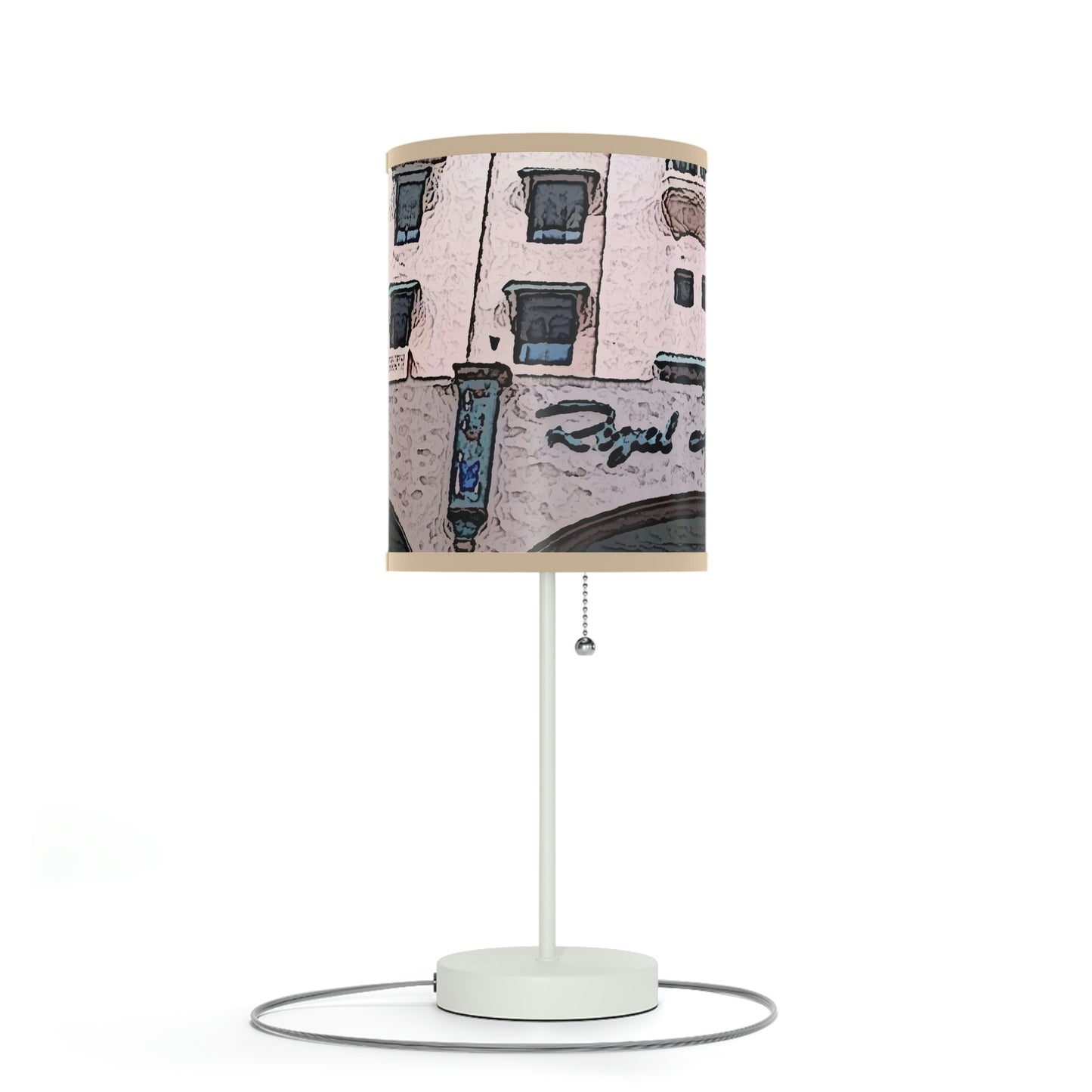 Lamp on a Stand, US|CA plug ...  "La Grande Entree" At: 'The Pink Palace' ... The Royal Hawai'ian ... Honolulu, HI ... '27Oct2014' ... Original Works ...