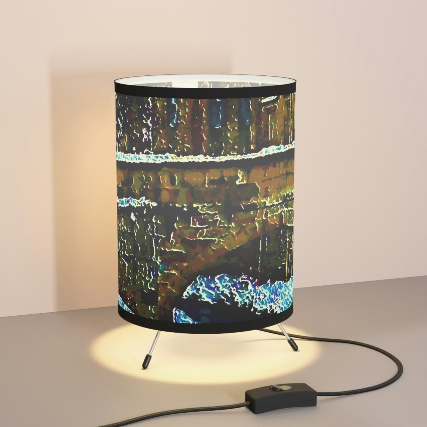 Tripod Lamp with High-Res Printed Shade, US\CA plug ... Walikng The Streets & Alleys ... 'Strolling The Canals ... '  ... Original Works  ...