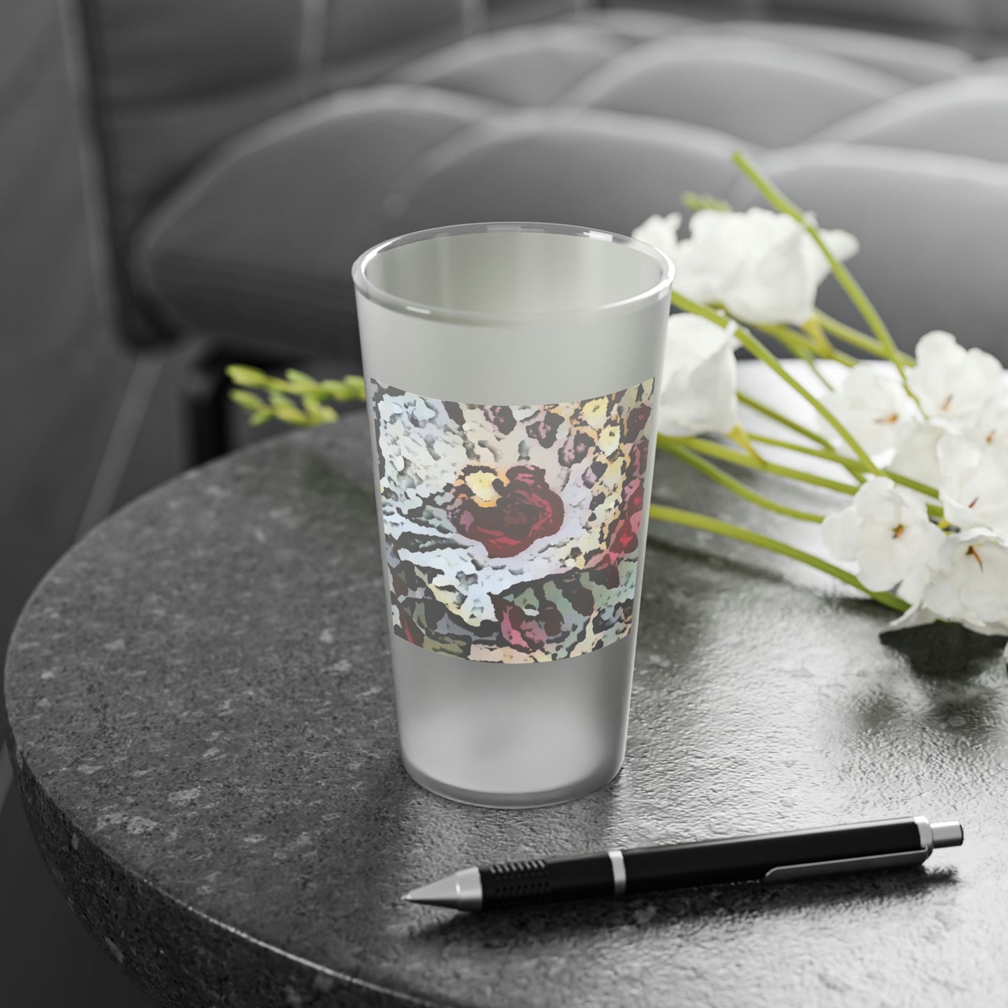 Frosted Pint Glass, 16oz ... "A Friendly Flower" ... Pointsettia 'Pointing' ... Original Works ... (Supplied Photograph) ...