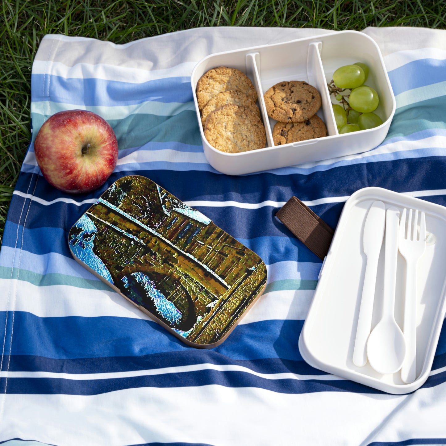 Bento Lunch Box ... Walikng The Streets & Alleys ... 'Strolling The Canals ... '  ... Original Works  ...
