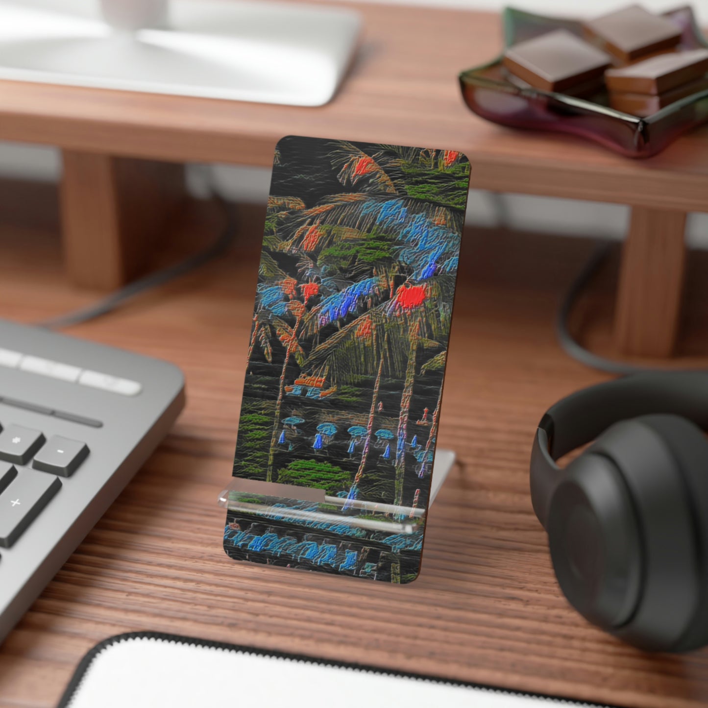 Mobile Display Stand for Smartphones ... "The Royal Hawai'ian: Waikiki Beach_Beach" ... Honolulu, HI ... October 2014 (Halloween) ... Original Works ...