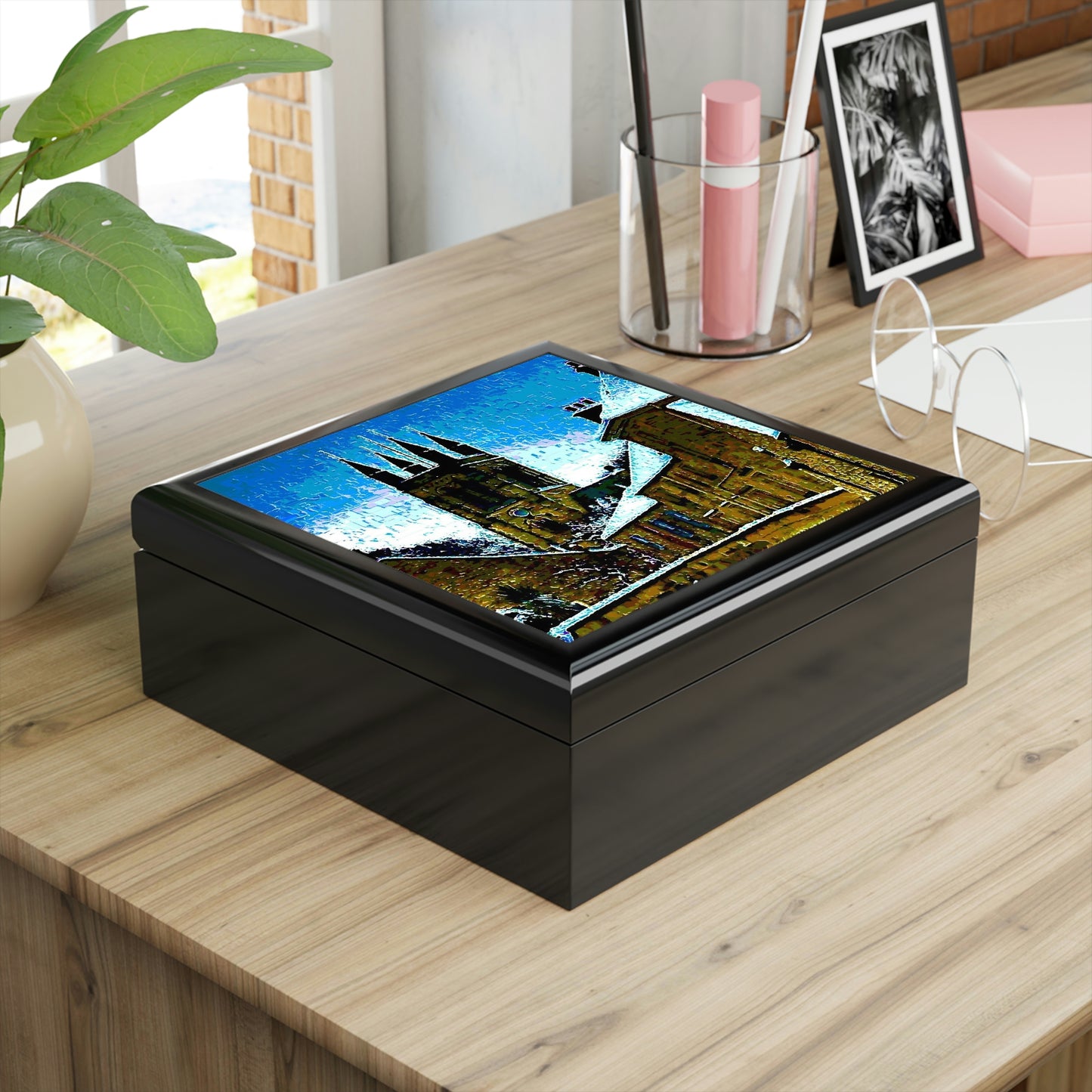 Jewelry Box ... Walikng The Streets & Alleys ... 'Strolling The Canals ... '  ... Original Works  ...