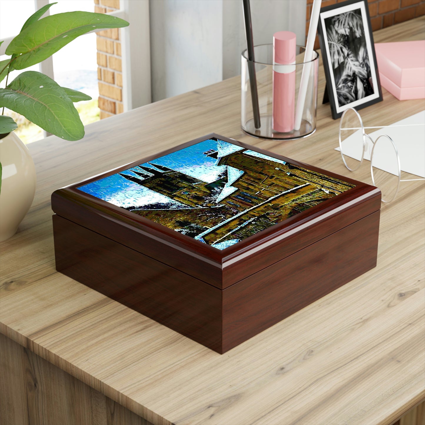 Jewelry Box...  Walikng The Streets & Alleys ... 'Strolling The Canals ... '  ... Original Works  ...