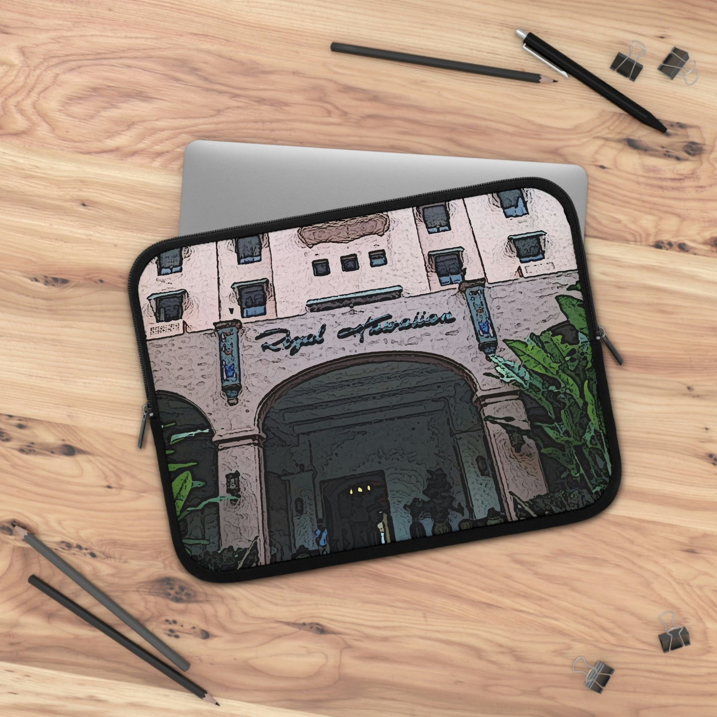 Laptop Sleeve ... "La Grande Entree" At: 'The Pink Palace' ... The Royal Hawai'ian ... Honolulu, HI ... '27Oct2014' ... Original Works ...
