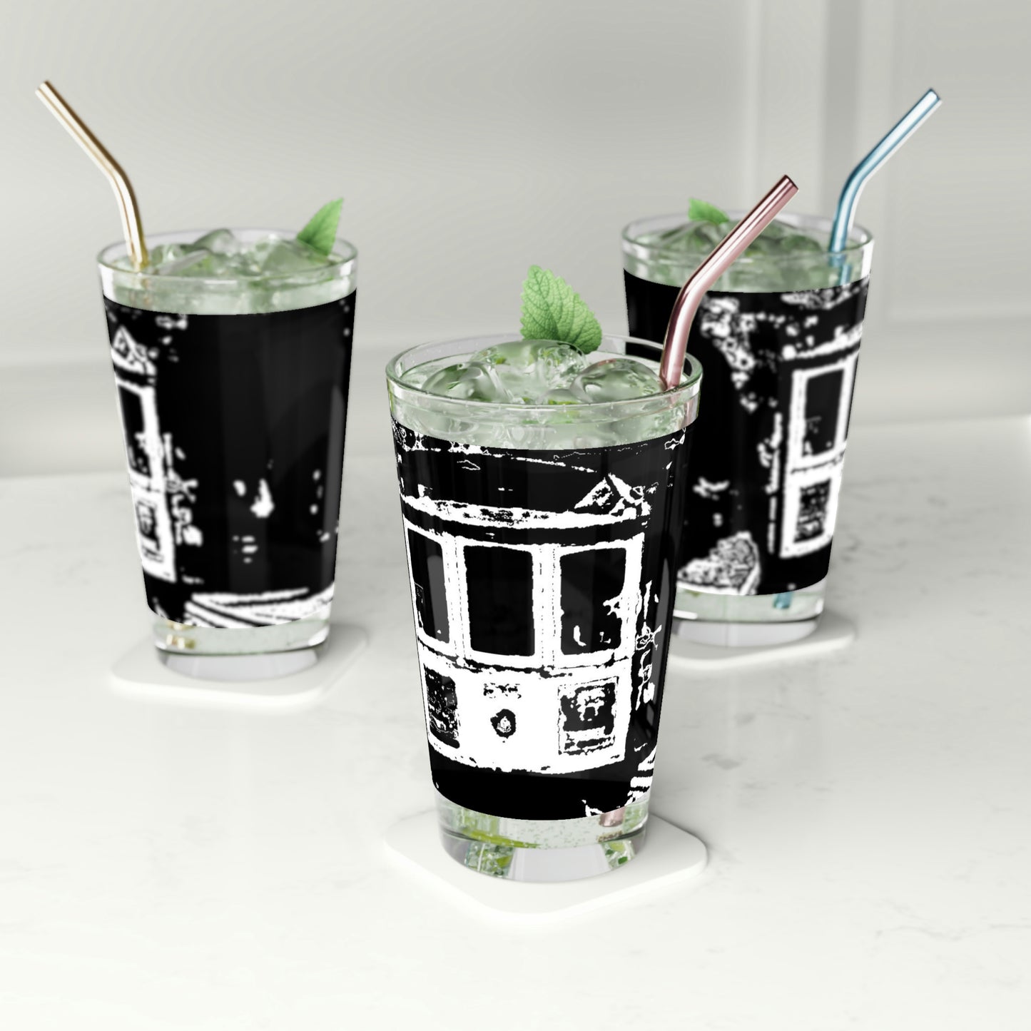 Pint Glass, 16oz ... San Francisco ... 'A Rice-A-Roni-A-San Francisco Treat' ... "A Cable Car Classic" ... Family Archives: 1973 ... Original Works ...