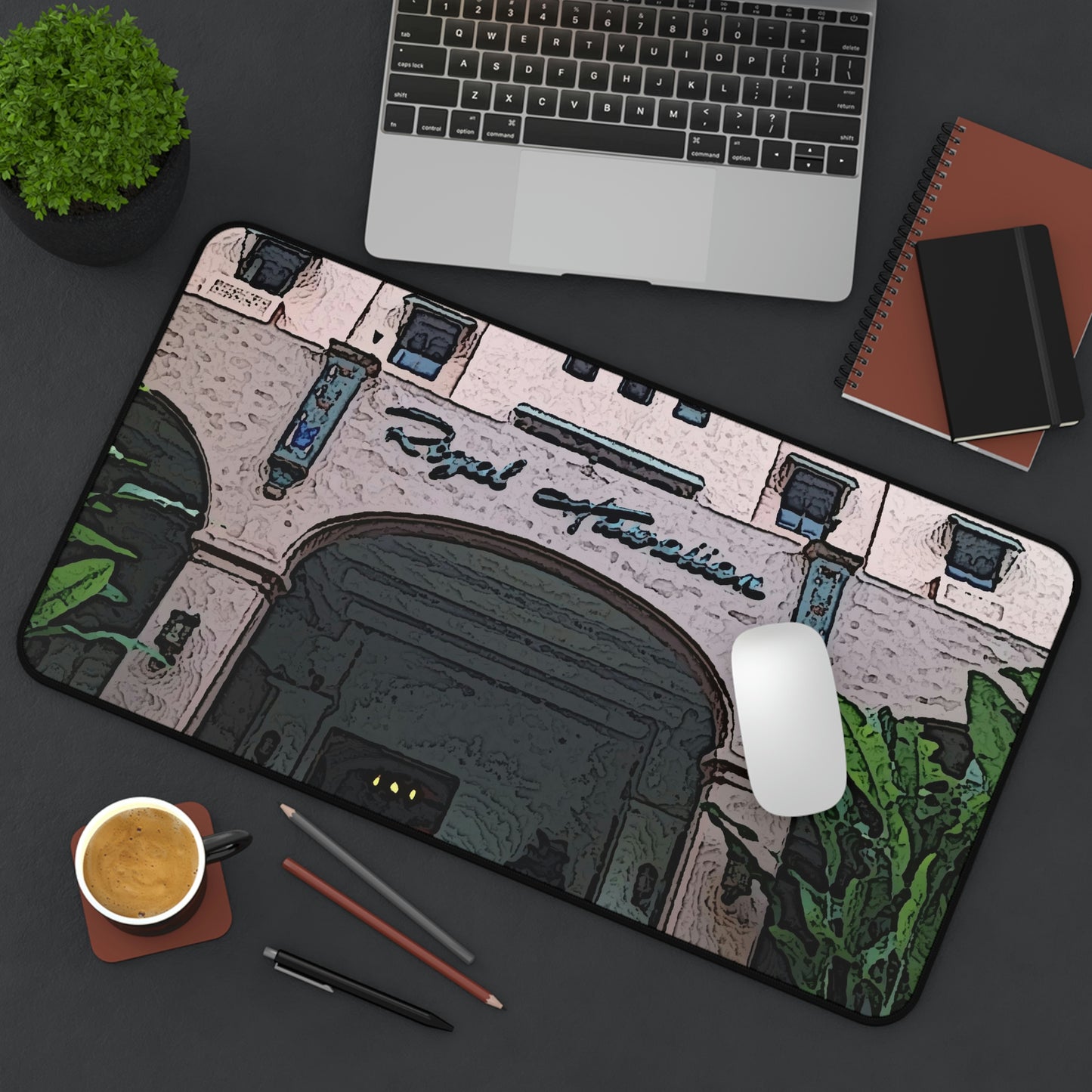Desk Mat ... "La Grande Entree" At: 'The Pink Palace' ... The Royal Hawai'ian ... Honolulu, HI ... '27Oct2014' ... Original Works ...