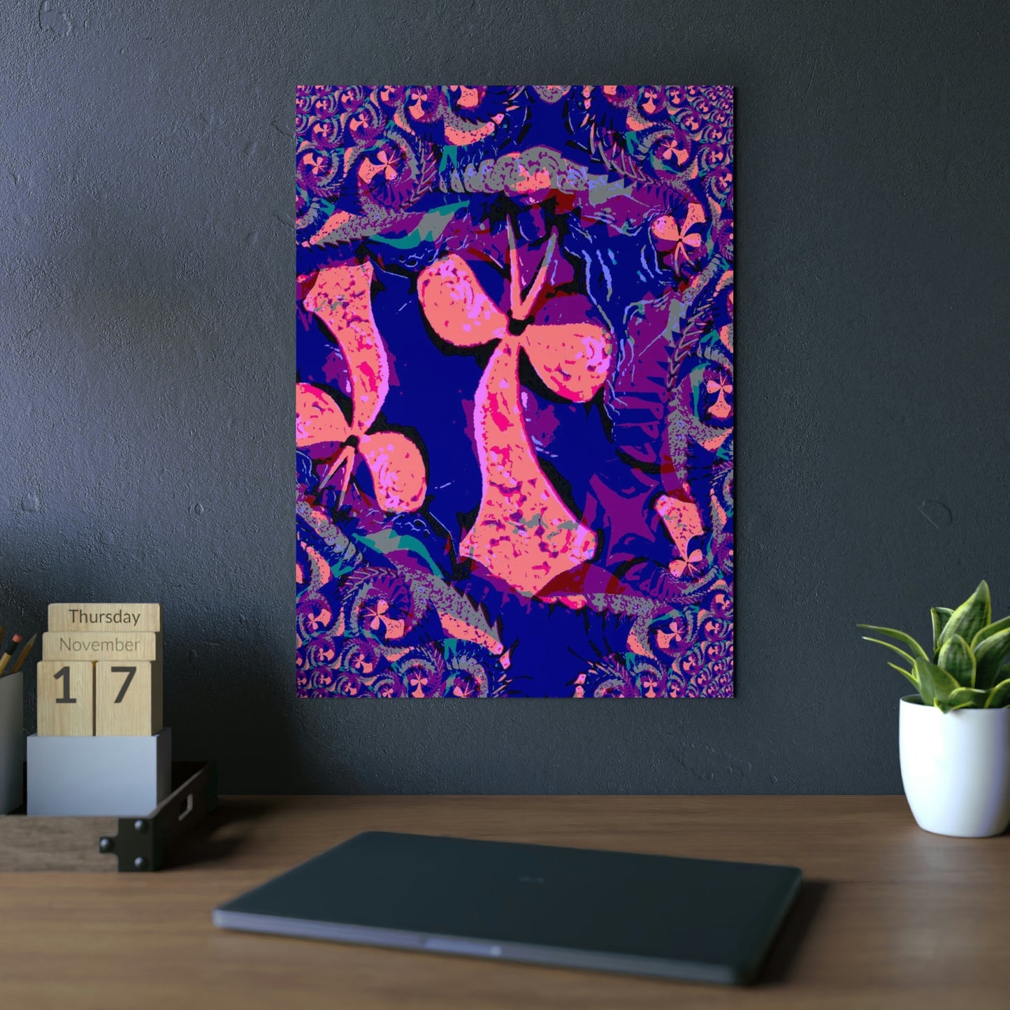 Aluminum Composite Panels ... "A Model's Showcase & Photo-Shoot" ... 'Pink, Purple, Blue ... Pink, Purple, Blue' ... Fractals & Illusions ... Circa Dec 2022 ... Client Portfolio ... Original Works ...