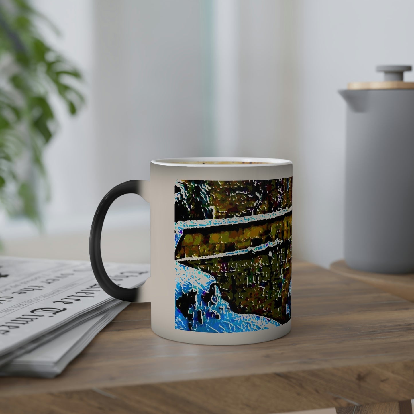 Color-Changing Mug, 11oz ...  Walikng The Streets & Alleys ... 'Strolling The Canals ... '  ... Original Works  ...