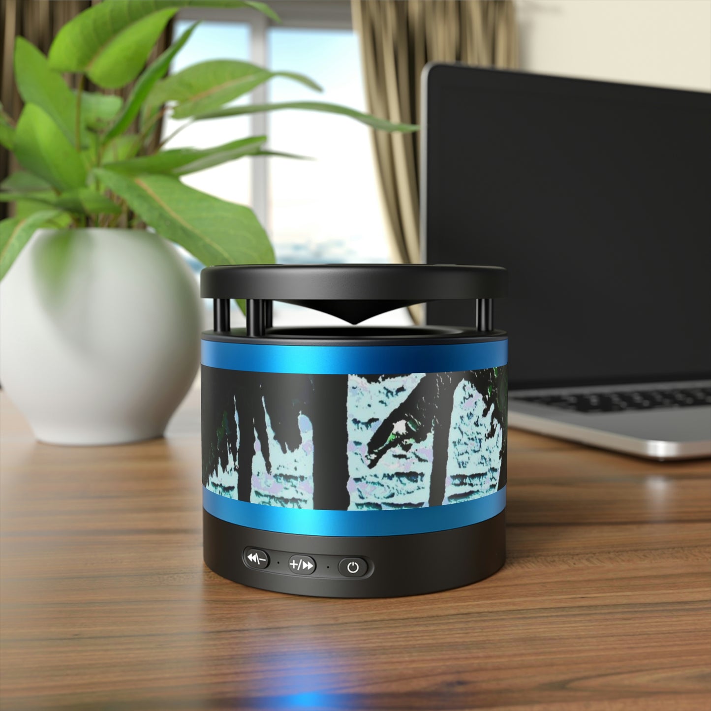 Metal Bluetooth Speaker and Wireless Charging Pad ... "A Beautiful Beach Amongst The Palms" ... The Outrigger Waikiki, Honolulu, Oahu ... Original Works ...