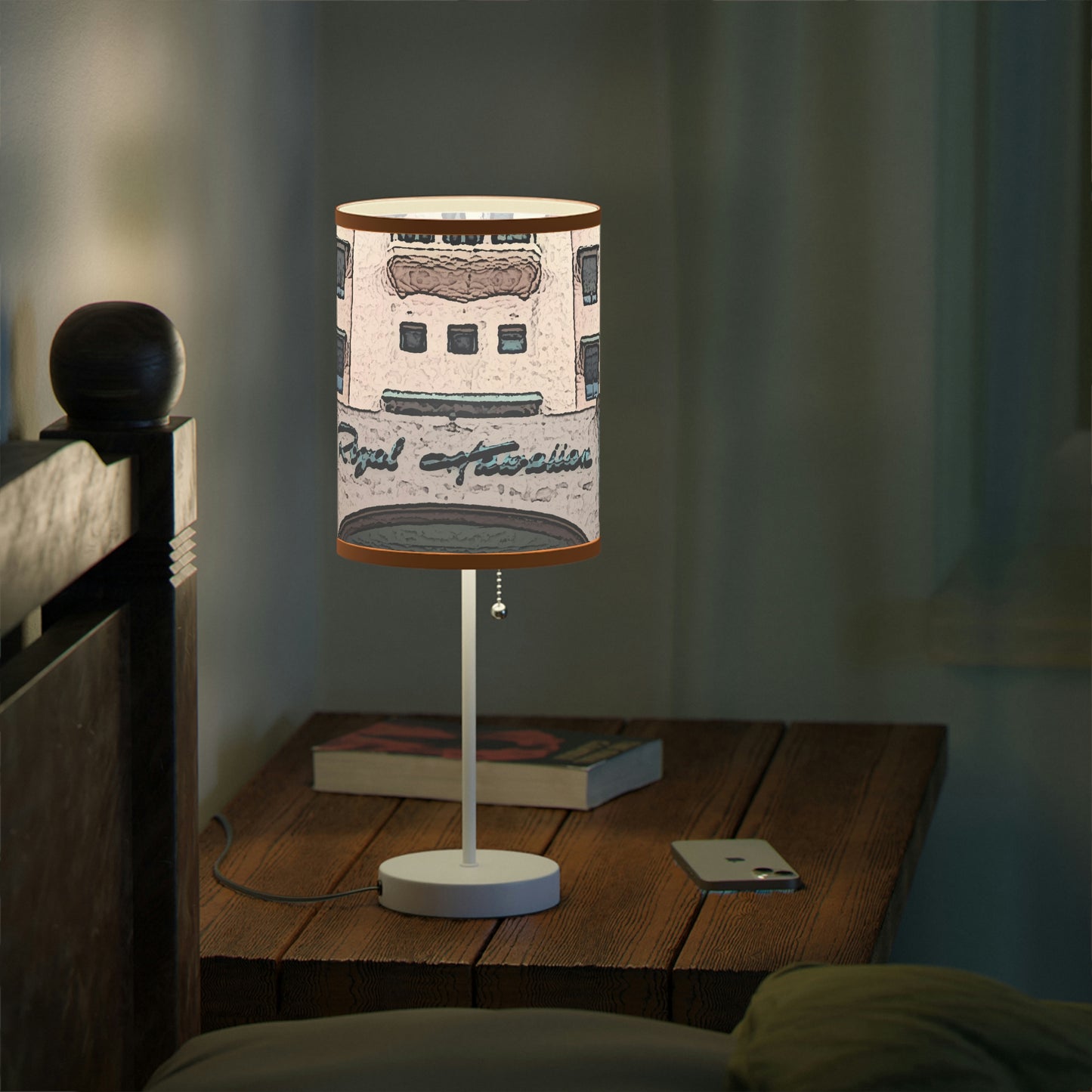 Lamp on a Stand, US|CA plug ...  "La Grande Entree" At: 'The Pink Palace' ... The Royal Hawai'ian ... Honolulu, HI ... '27Oct2014' ... Original Works ...