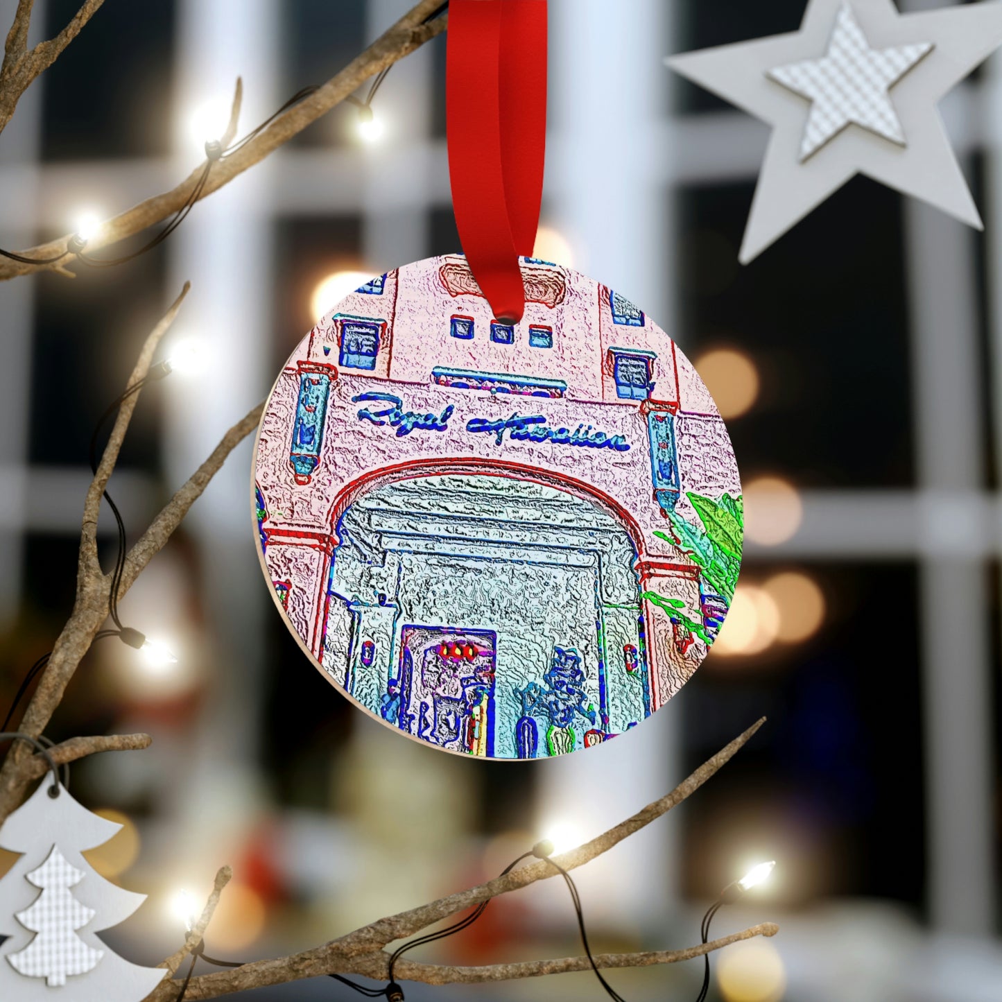 Plywood Ornaments (Round, Berlin) ... "La Grande Entree" At: 'The Pink Palace' ... The Royal Hawai'ian ... Honolulu, HI ... '27Oct2014' ... Original Works ...