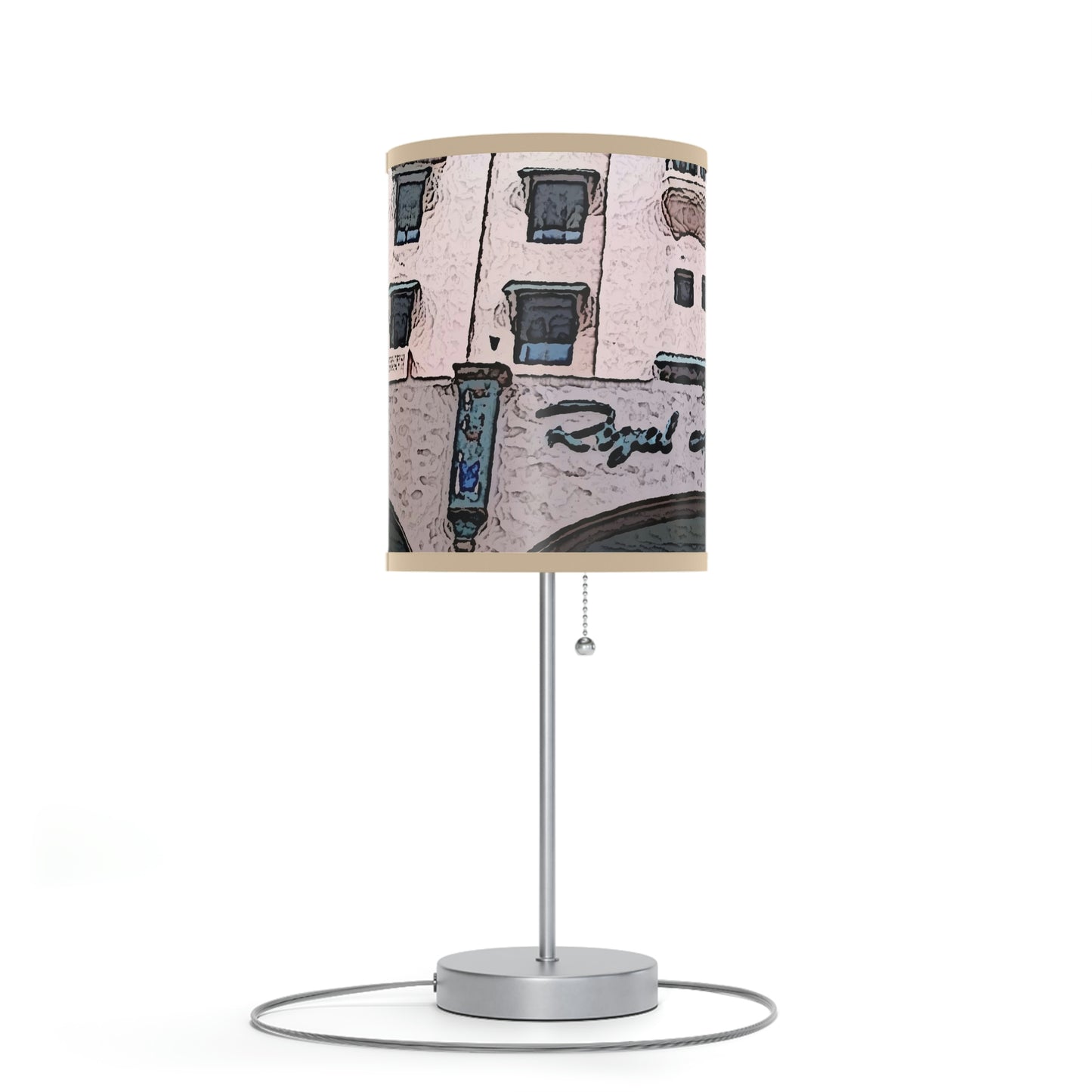 Lamp on a Stand, US|CA plug ...  "La Grande Entree" At: 'The Pink Palace' ... The Royal Hawai'ian ... Honolulu, HI ... '27Oct2014' ... Original Works ...