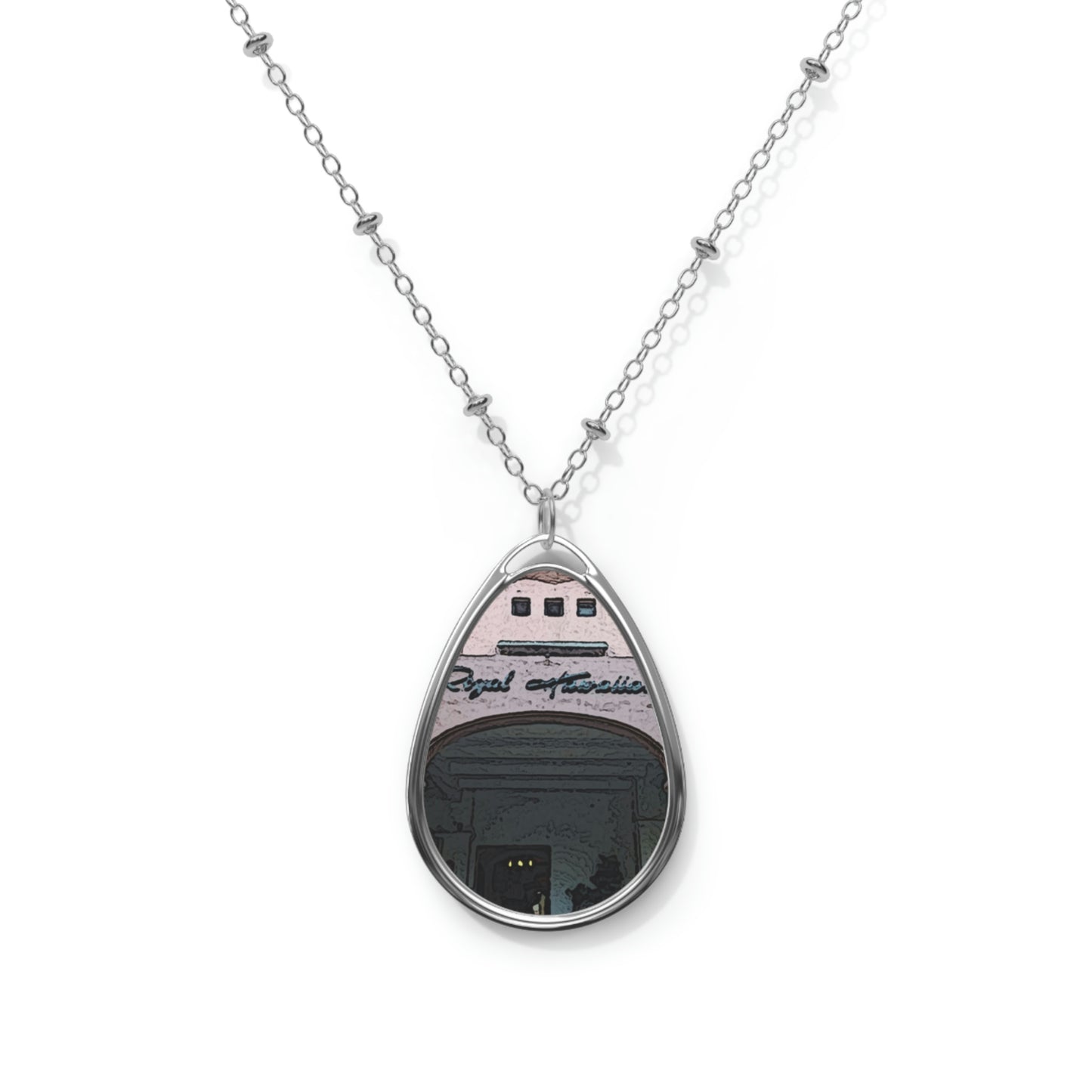 Oval Necklace ...  "La Grande Entree" At: 'The Pink Palace' ... The Royal Hawai'ian ... Honolulu, HI ... '27Oct2014' ... Original Works ...