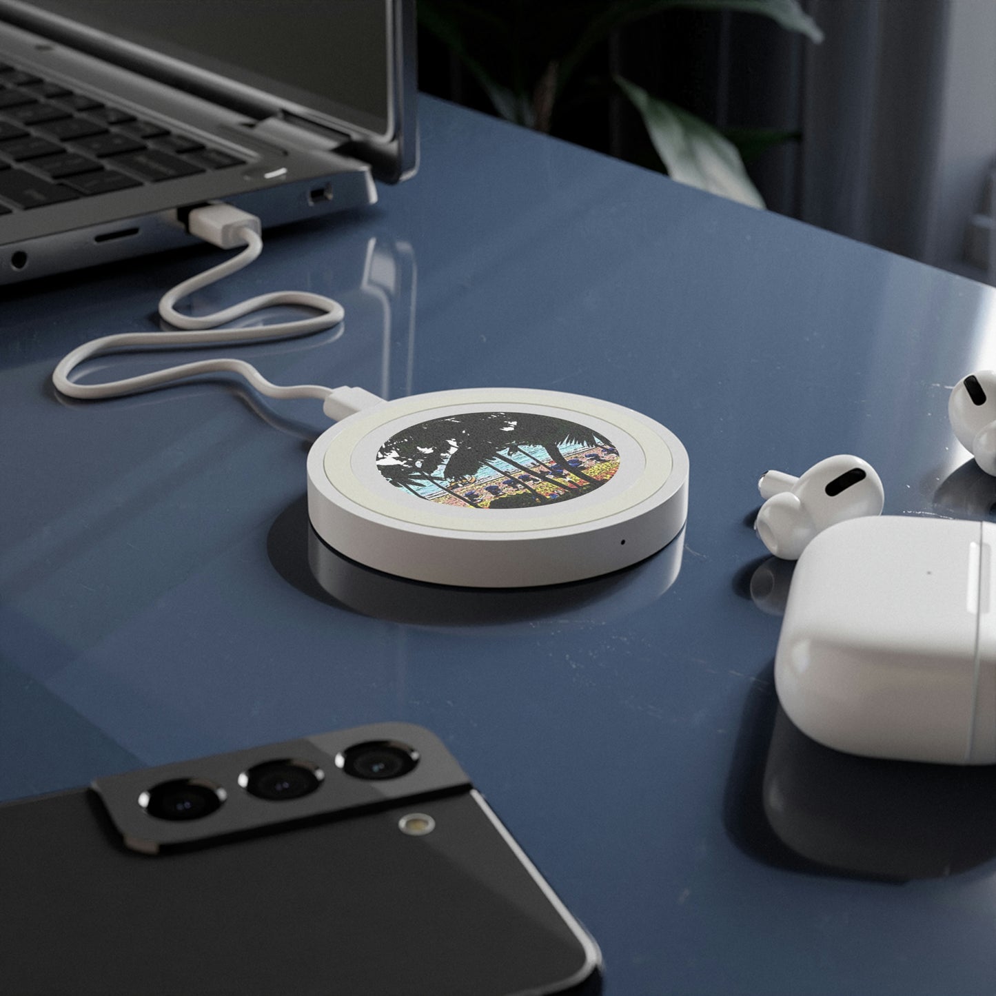 Quake Wireless Charging Pad ... "A Beautiful Beach Amongst The Palms" ... The Outrigger Waikiki, Honolulu, Oahu ... Original Works ...