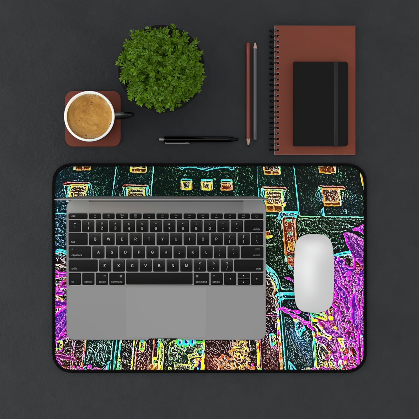 Desk Mat ... "La Grande Entree" At: 'The Pink Palace' ... The Royal Hawai'ian ... Honolulu, HI ... '27Oct2014' ... Original Works ...