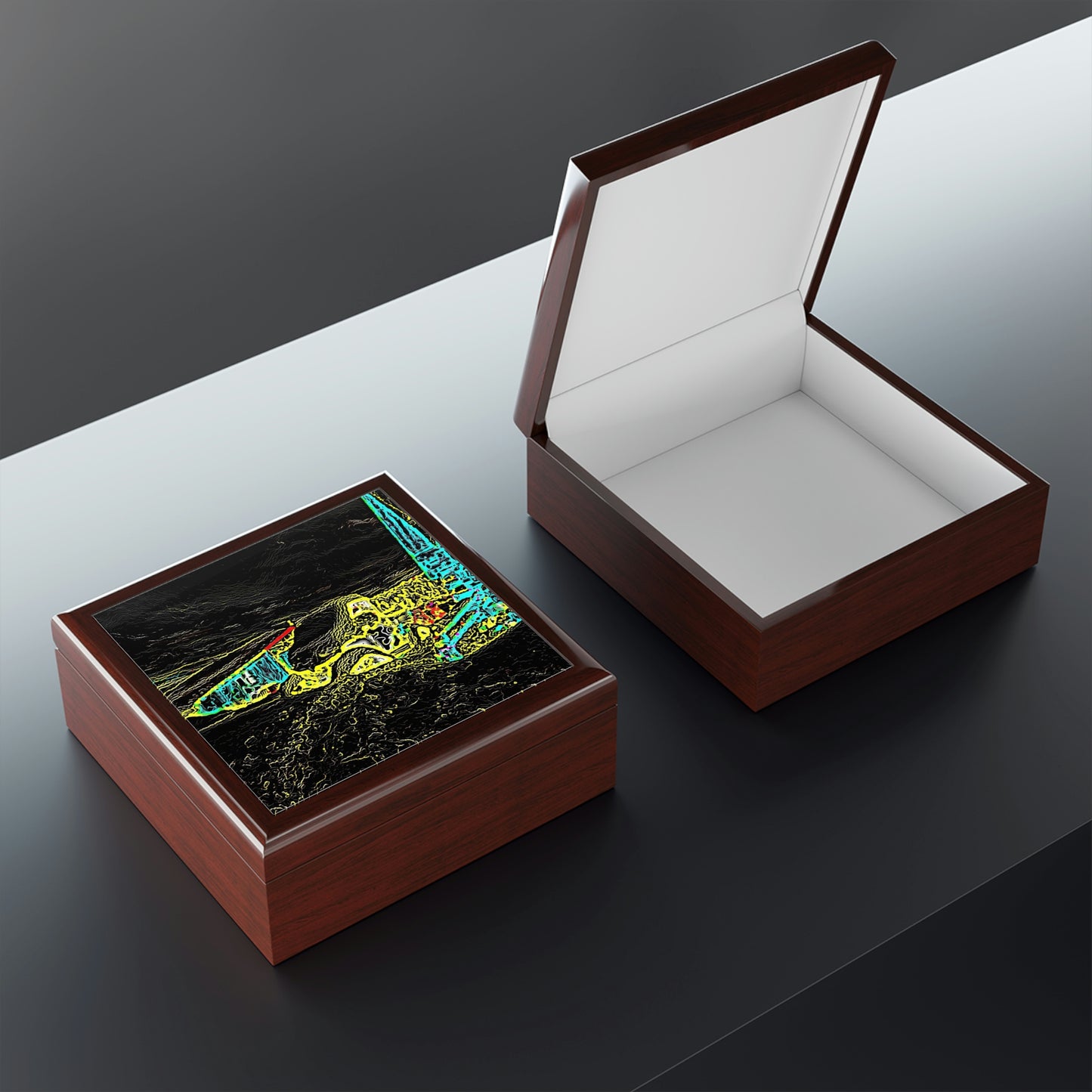 Jewelry Box ... "Snow Vehicle In Snow Storm At-Rest" ... Circa 12Mar23 ... Central Idaho ... 18-Hours Rendering Time: Original Works ...