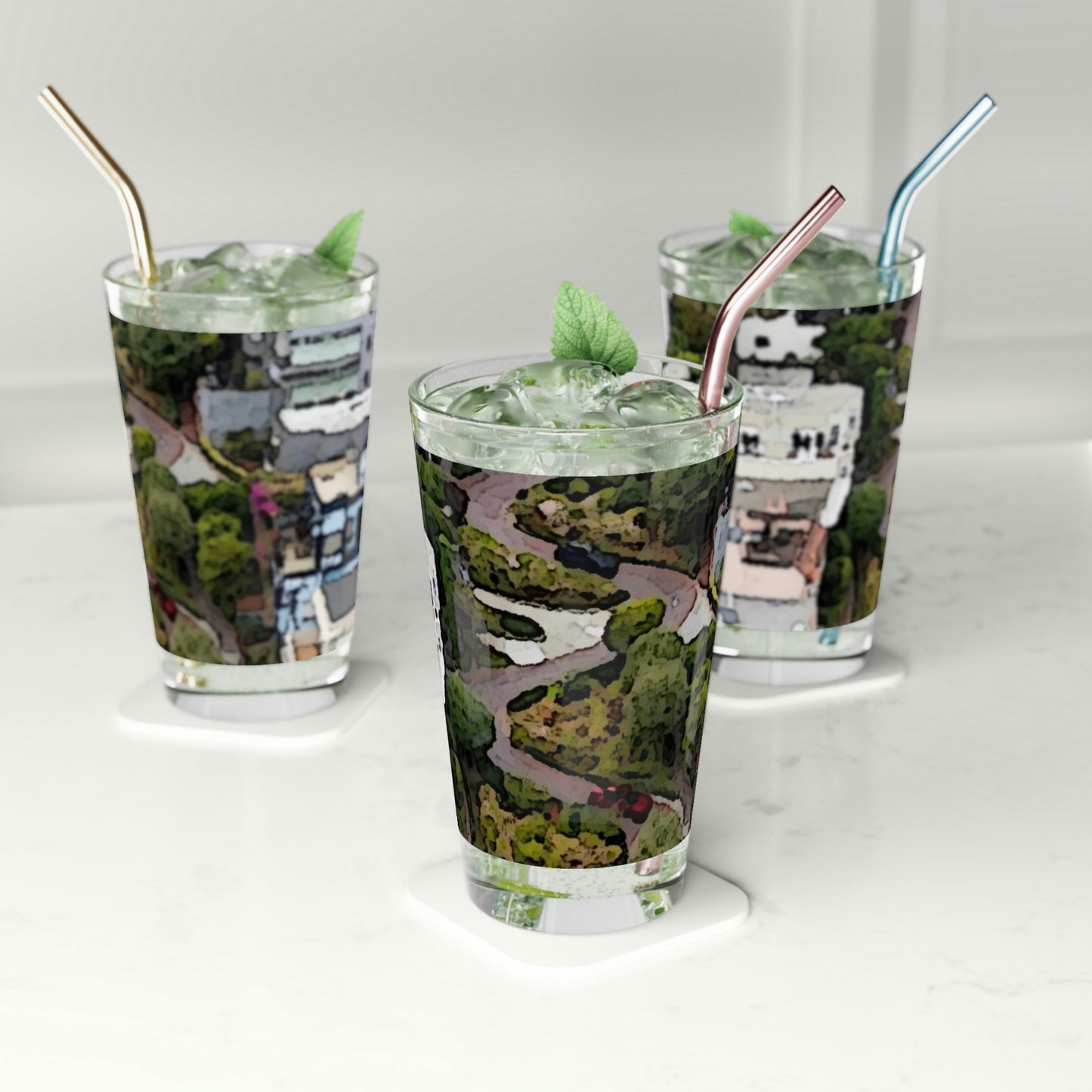 Pint Glass, 16oz ... A Crazy Street ... 'Eight Winding Curve-Switchbacks' ... "Lombard Street, San Francisco, CA' ... Family Archives: 1970's ... Original Works ...