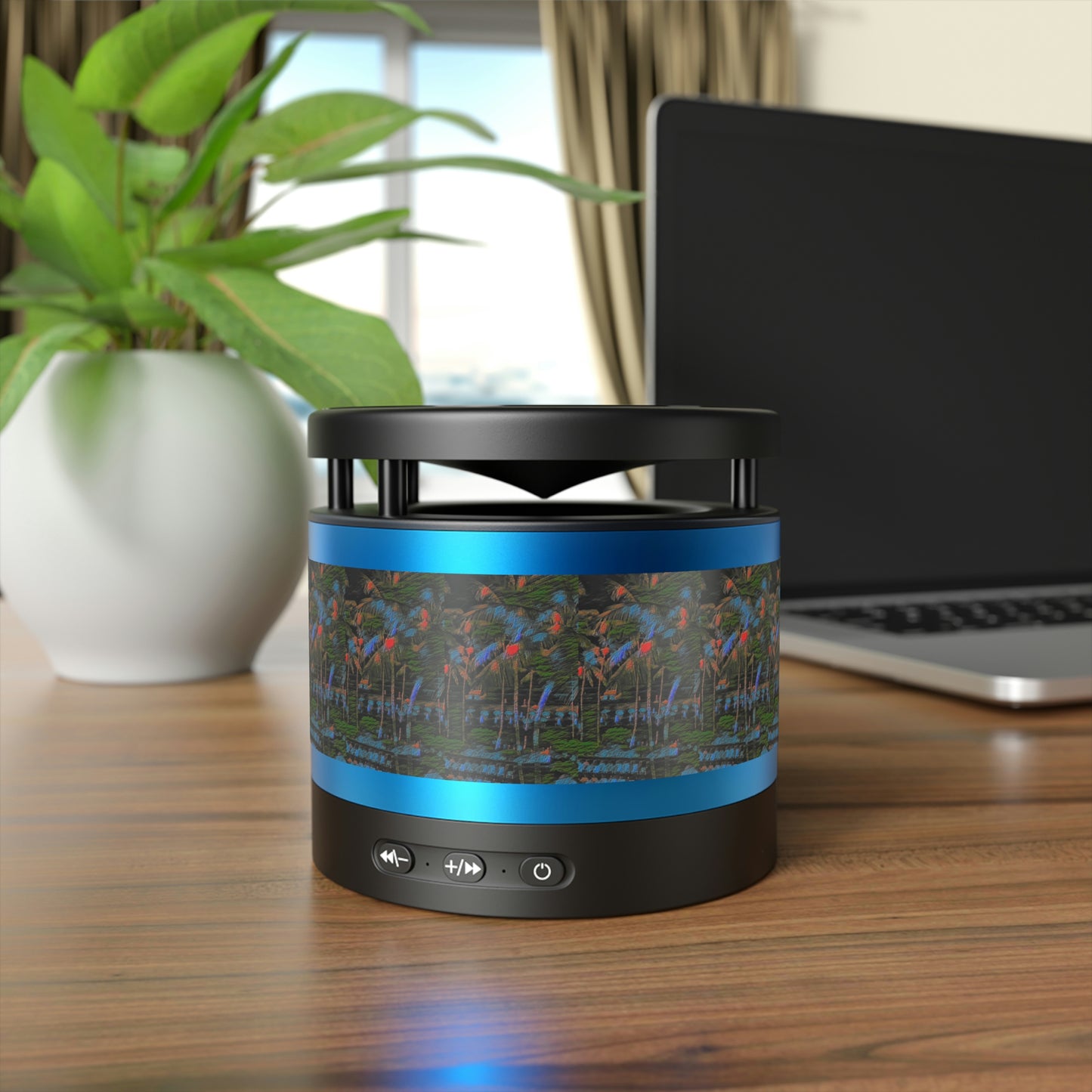 Metal Bluetooth Speaker and Wireless Charging Pad ... "The Royal Hawai'ian: Waikiki Beach_Beach" ... Honolulu, HI ... October 2014 (Halloween) ... Original Works ...