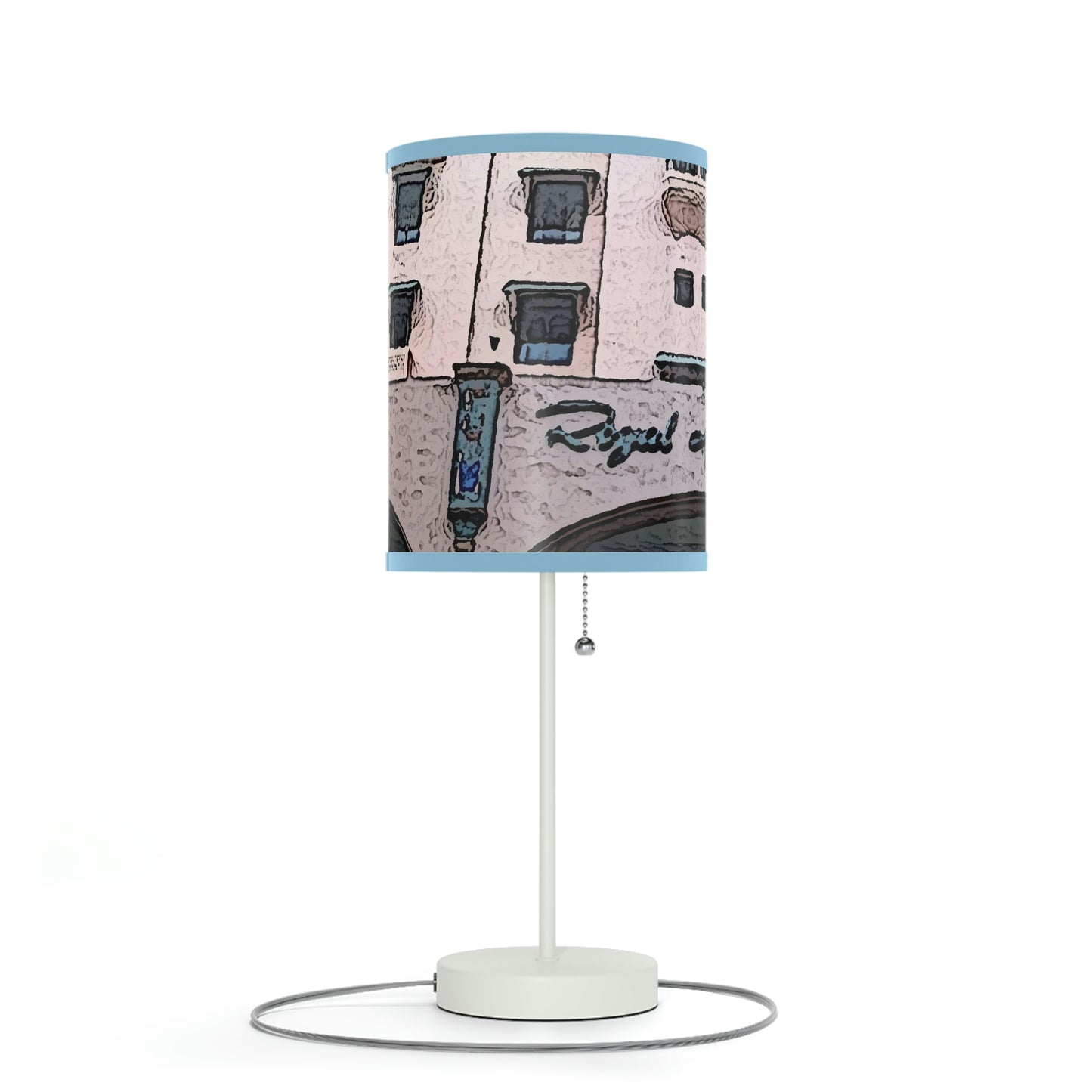 Lamp on a Stand, US|CA plug ...  "La Grande Entree" At: 'The Pink Palace' ... The Royal Hawai'ian ... Honolulu, HI ... '27Oct2014' ... Original Works ...