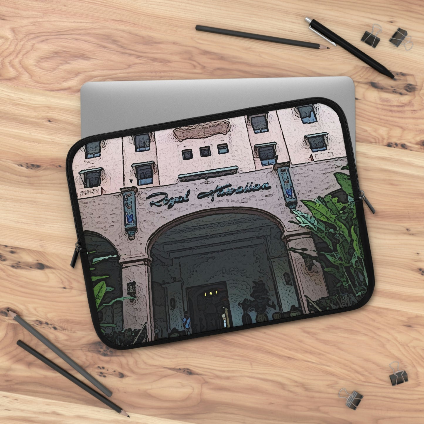 Laptop Sleeve ... "La Grande Entree" At: 'The Pink Palace' ... The Royal Hawai'ian ... Honolulu, HI ... '27Oct2014' ... Original Works ...