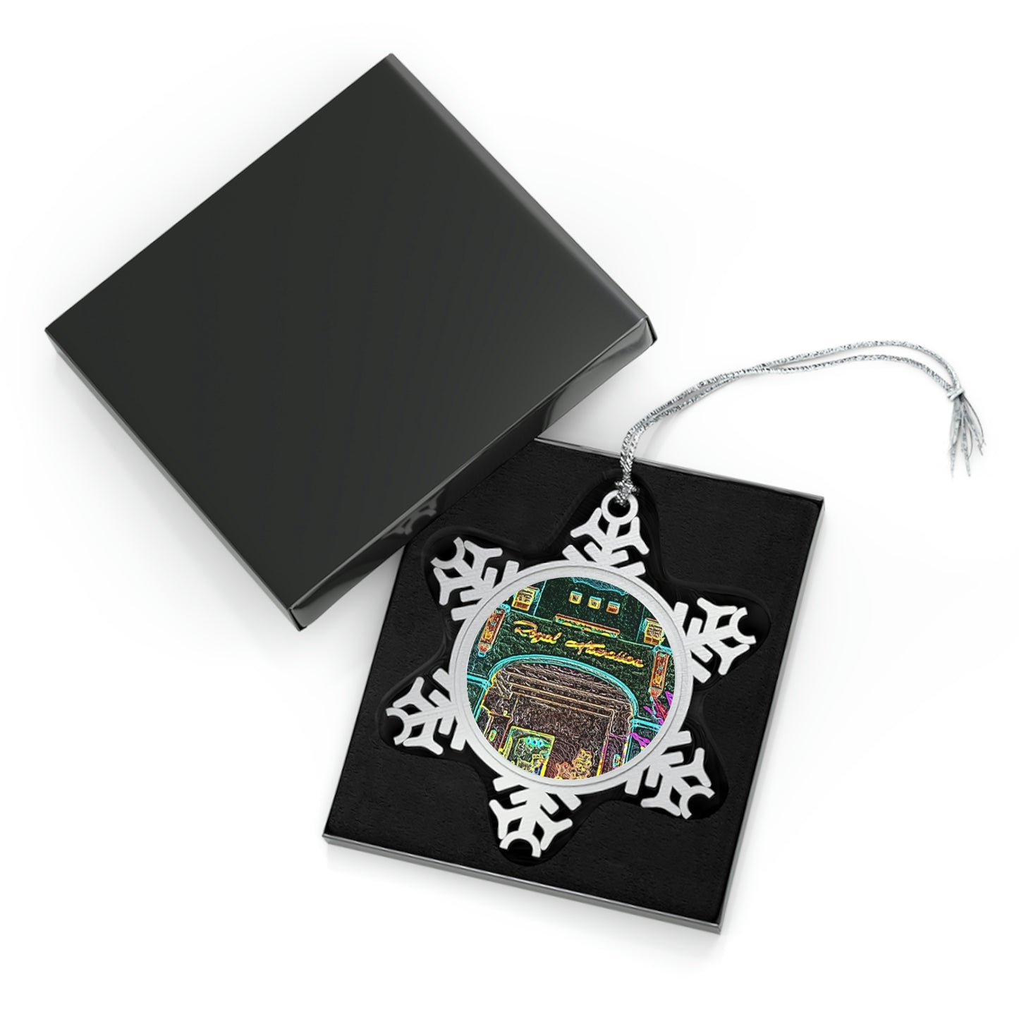 Pewter Snowflake Ornament ... "La Grande Entree" At: 'The Pink Palace' ... The Royal Hawai'ian ... Honolulu, HI ... '27Oct2014' ... Original Works ...