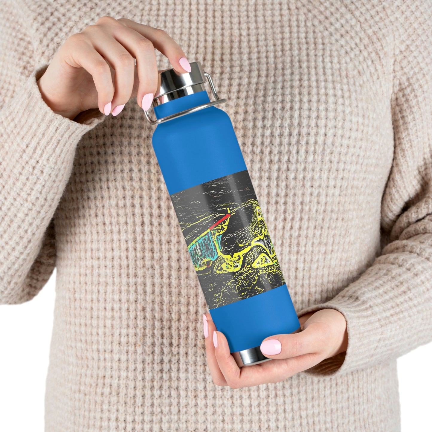 Copper Vacuum Insulated Bottle, 22oz ... "Snow Vehicle In Snow Storm At-Rest" ... Circa 12Mar23 ... Central Idaho ... 18-Hours Rendering Time: Original Works ...