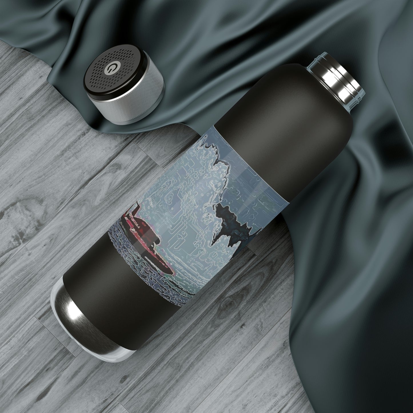 Soundwave Copper Vacuum Audio Bottle 22oz ... Seattle Columbia Cup On Lake Washington ... "Dave Wilcox Heads For The Win" ... Associate Gift-Photo ... Original Works ...