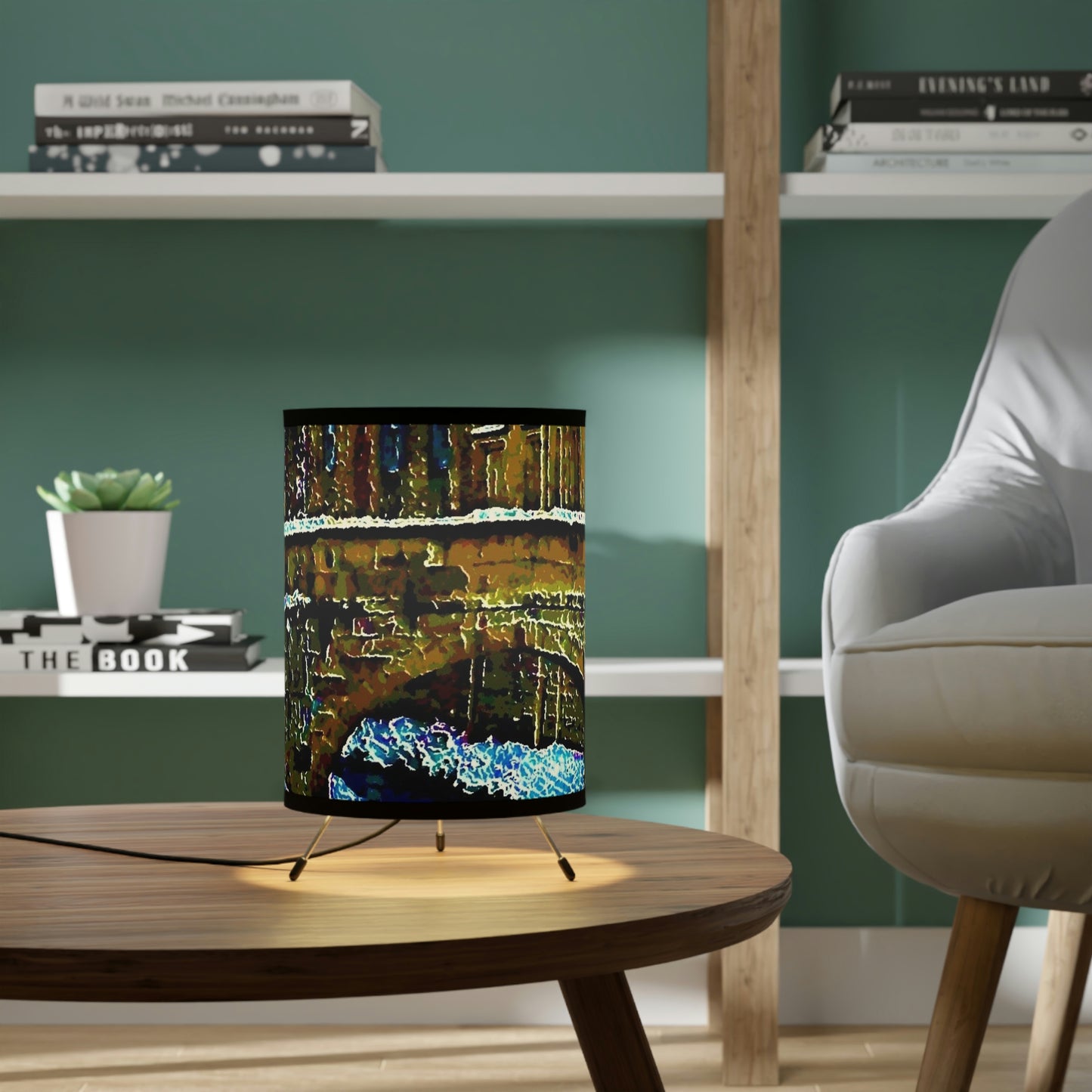 Tripod Lamp with High-Res Printed Shade, US\CA plug ... Walikng The Streets & Alleys ... 'Strolling The Canals ... '  ... Original Works  ...