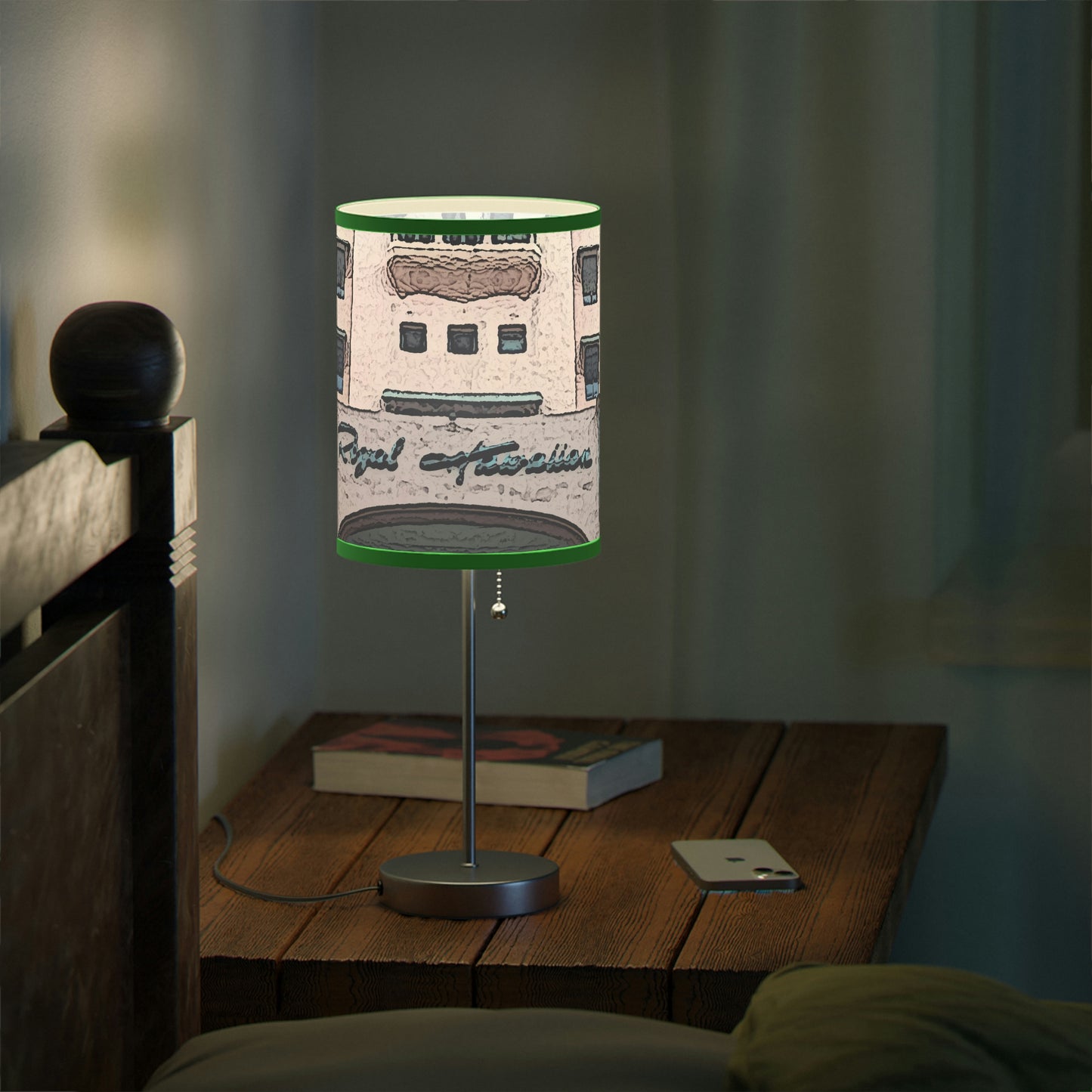 Lamp on a Stand, US|CA plug ...  "La Grande Entree" At: 'The Pink Palace' ... The Royal Hawai'ian ... Honolulu, HI ... '27Oct2014' ... Original Works ...