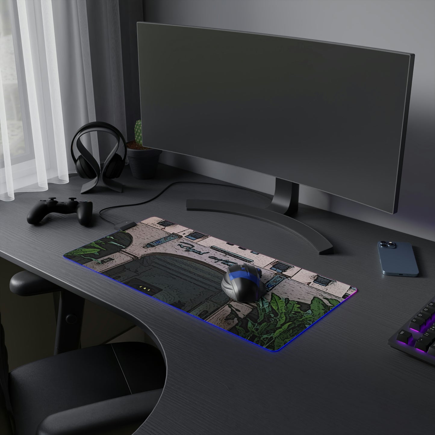 LED Gaming Mouse Pad ... "La Grande Entree" At: 'The Pink Palace' ... The Royal Hawai'ian ... Honolulu, HI ... '27Oct2014' ... Original Works ...