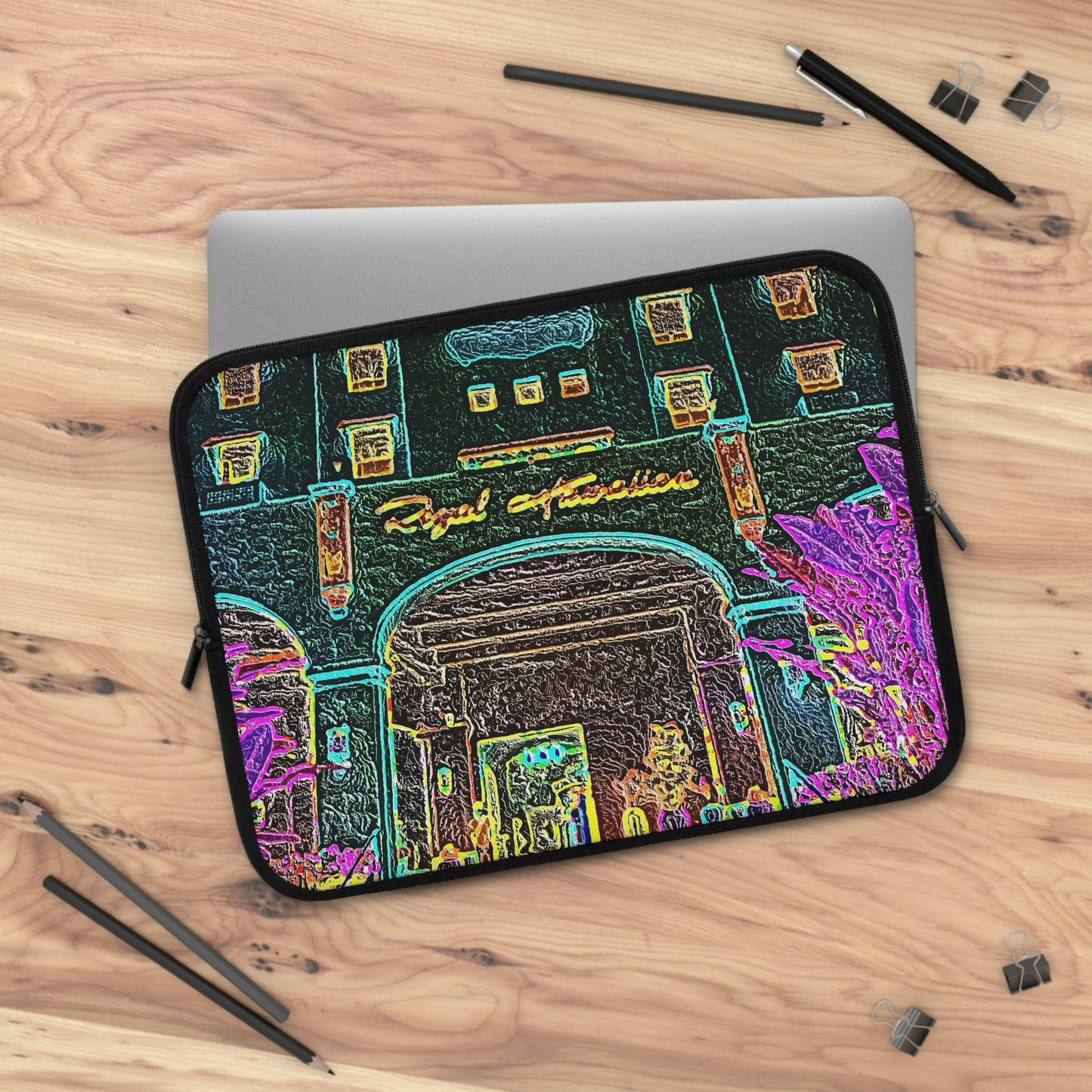 Laptop Sleeve ... "La Grande Entree" At: 'The Pink Palace' ... The Royal Hawai'ian ... Honolulu, HI ... '27Oct2014' ... Original Works ...